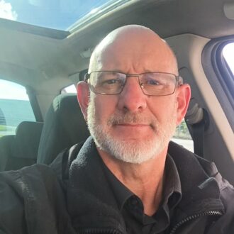 Retraité gay sur Carbonne cherche plan cul avec jeune homme