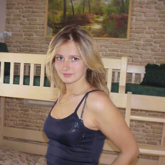 fille belle Toulouse 