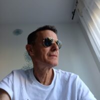 Homme libertin sportif cherche femme pour aventures discrètes et complices à Toulouse